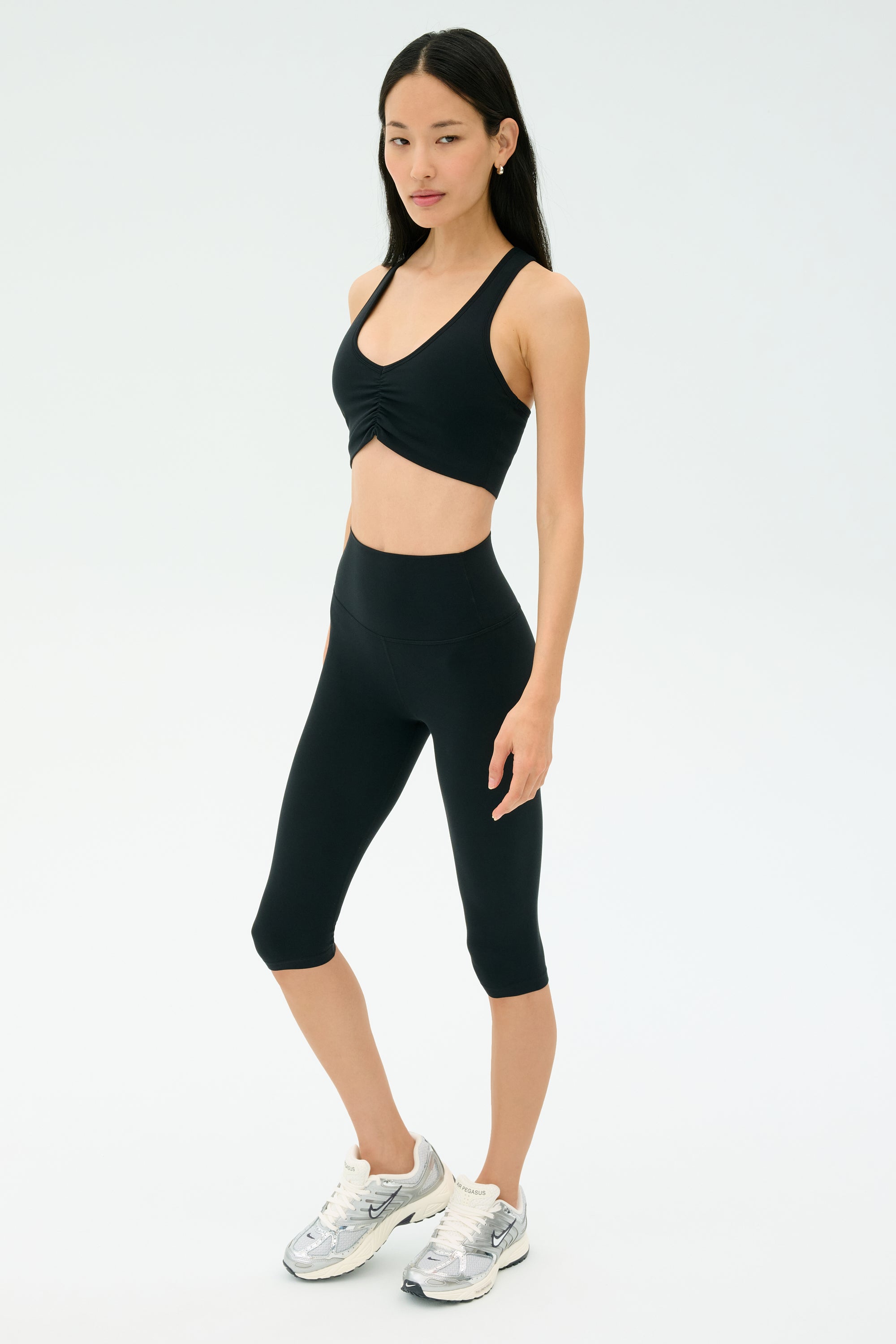 Airweight High Waist 16" Capri Legging - Black