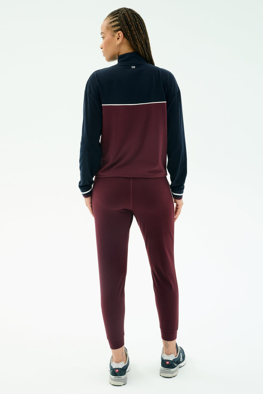 Airweight Jogger 7/8 with Piping - Dark Cherry/Indigo