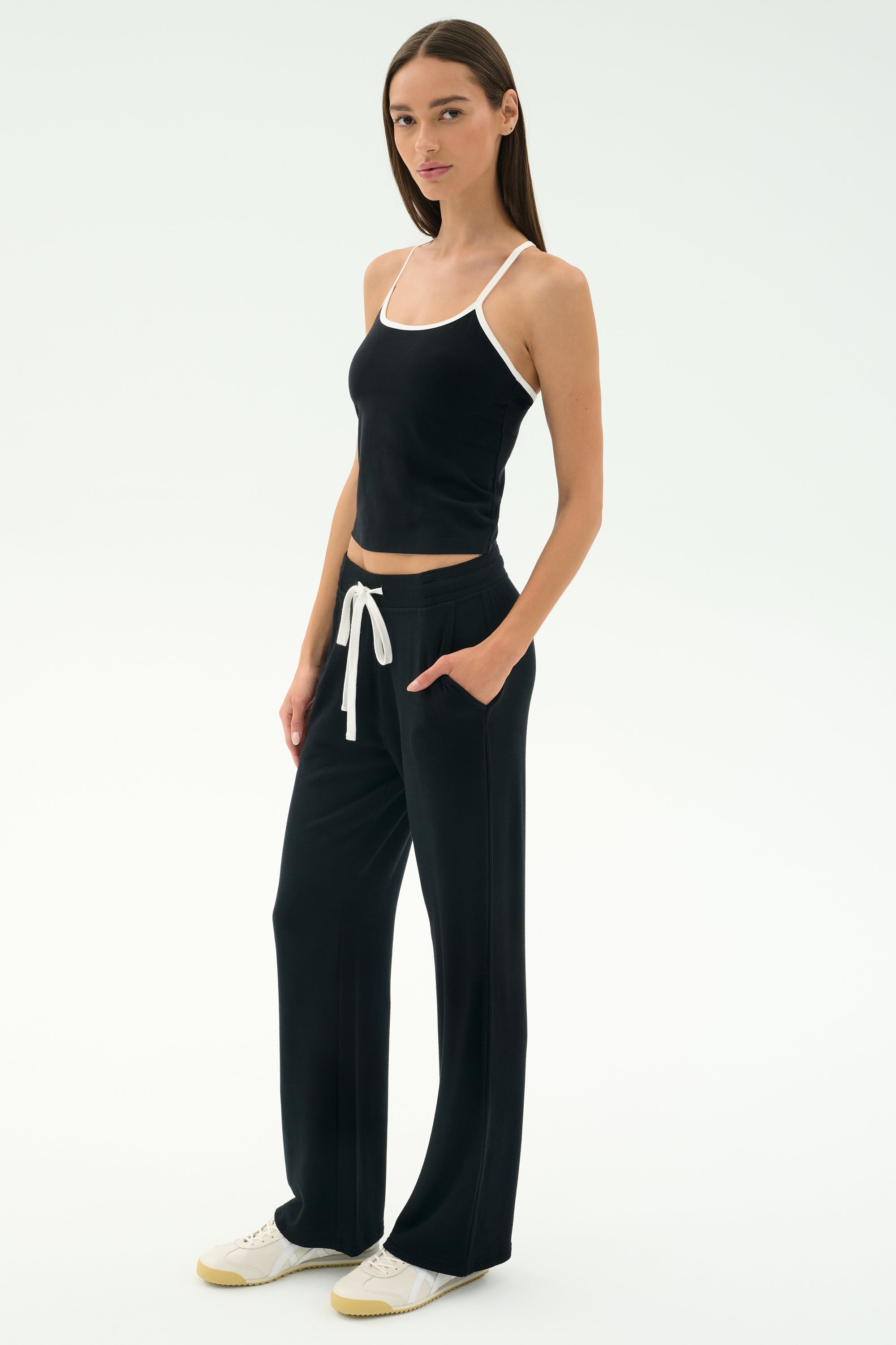 Airweight Tank - Black/White