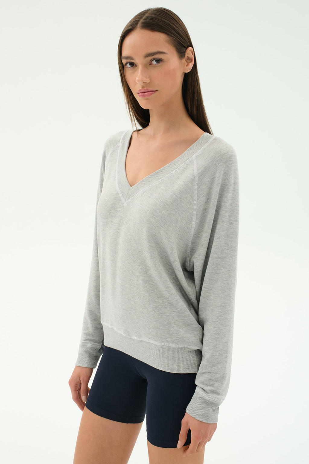 Bennie Fleece V Neck Sweatshirt - Heather Grey/White