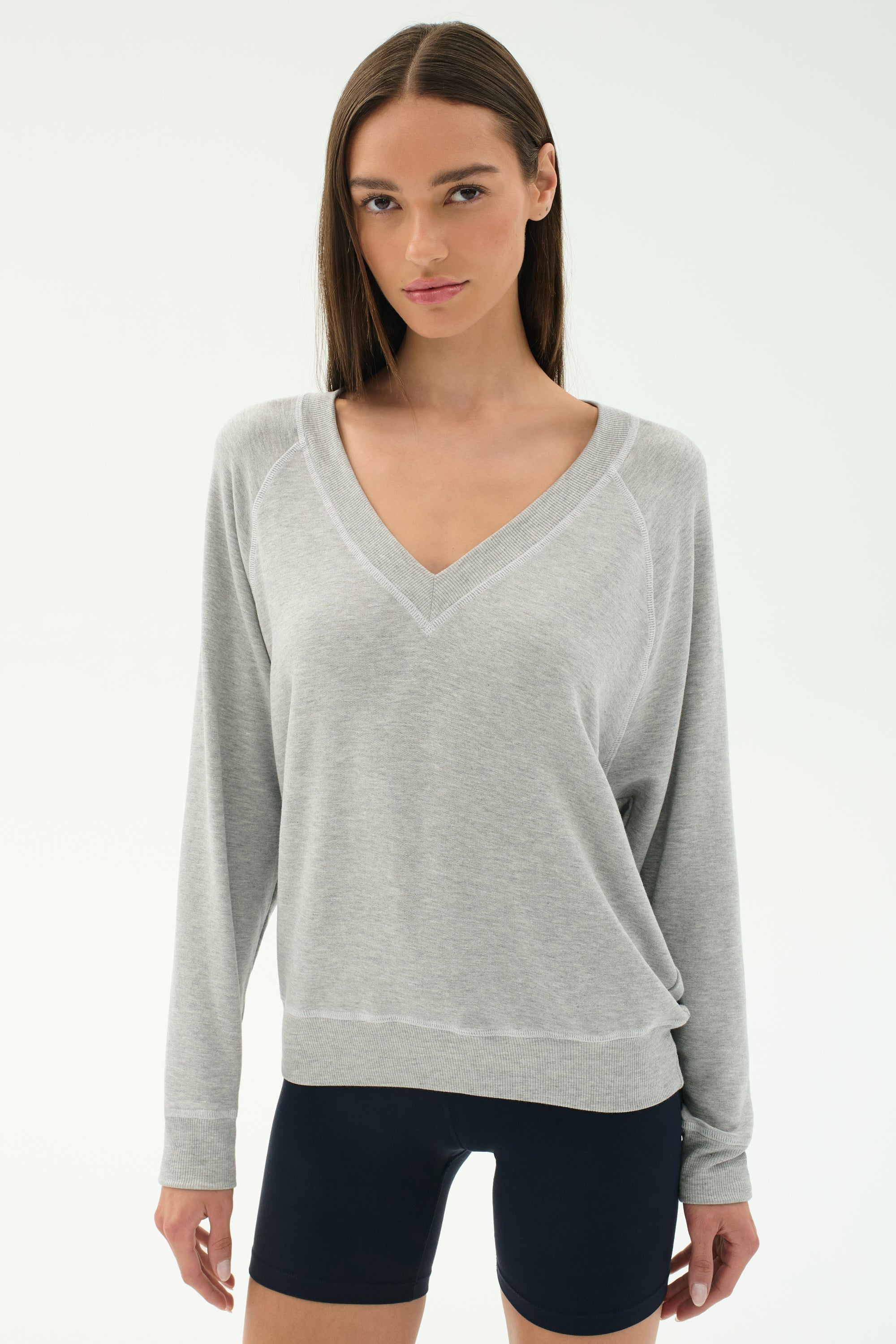 Bennie Fleece V Neck Sweatshirt - Heather Grey/White