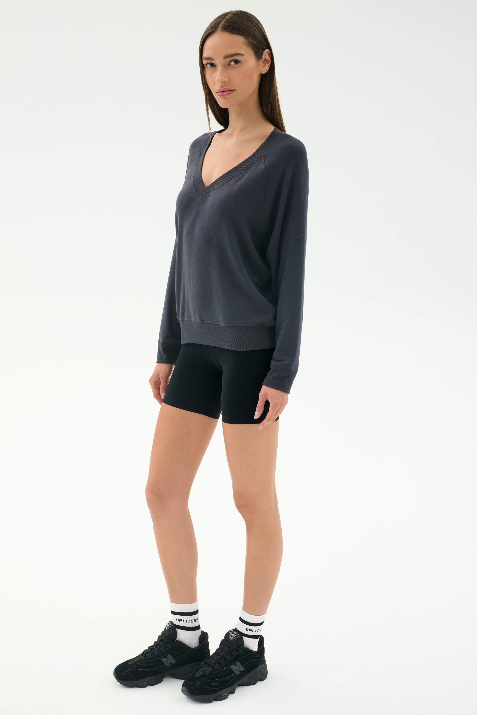Bennie Fleece V Neck Sweatshirt - Graphite