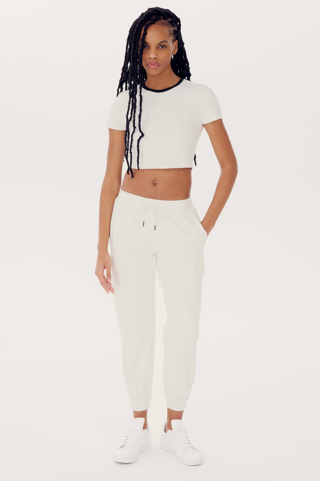 Airweight S/S Crop - White/Black