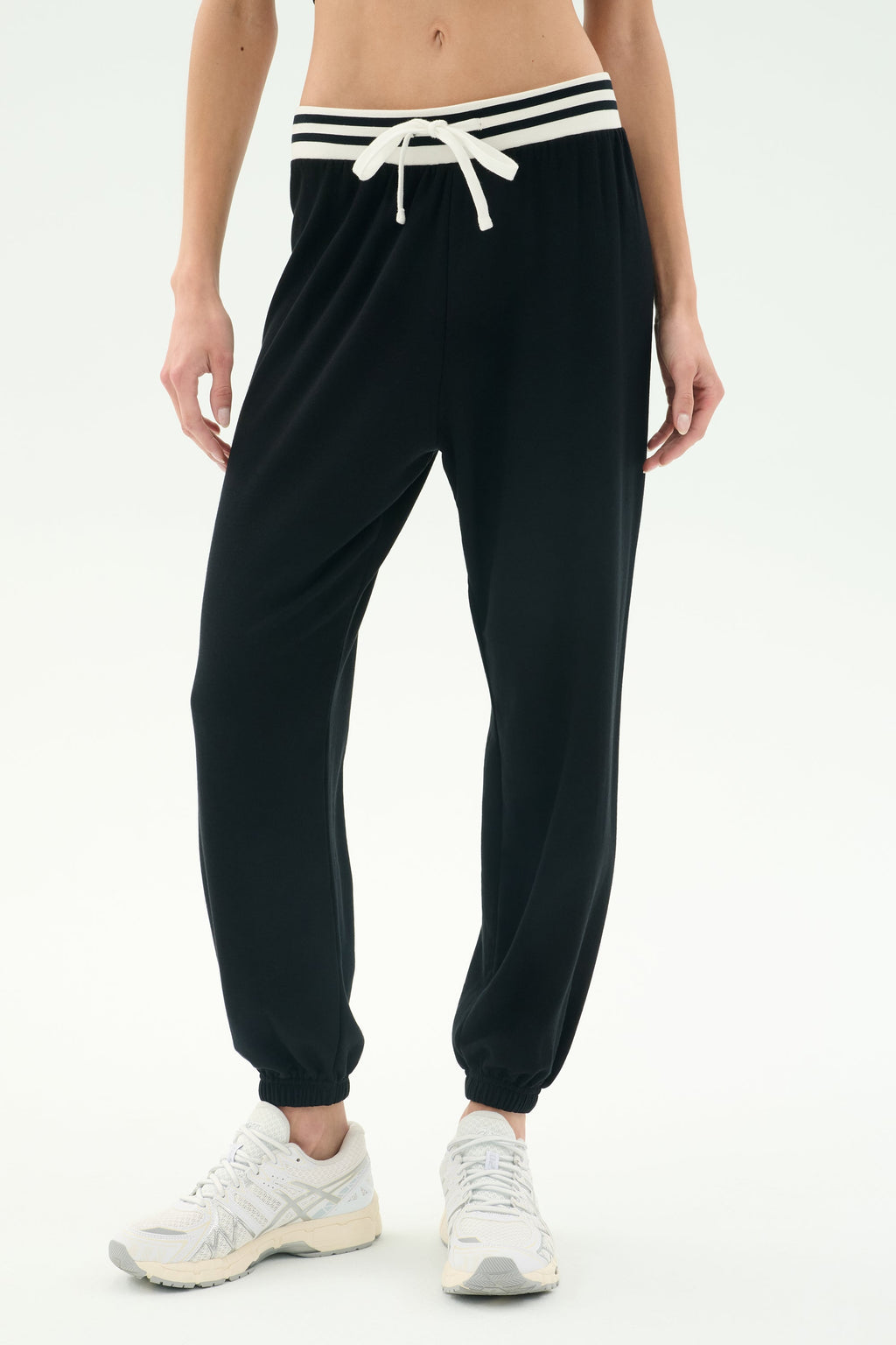 Andie Oversized Fleece Sweatpant W/ Stripe - Black